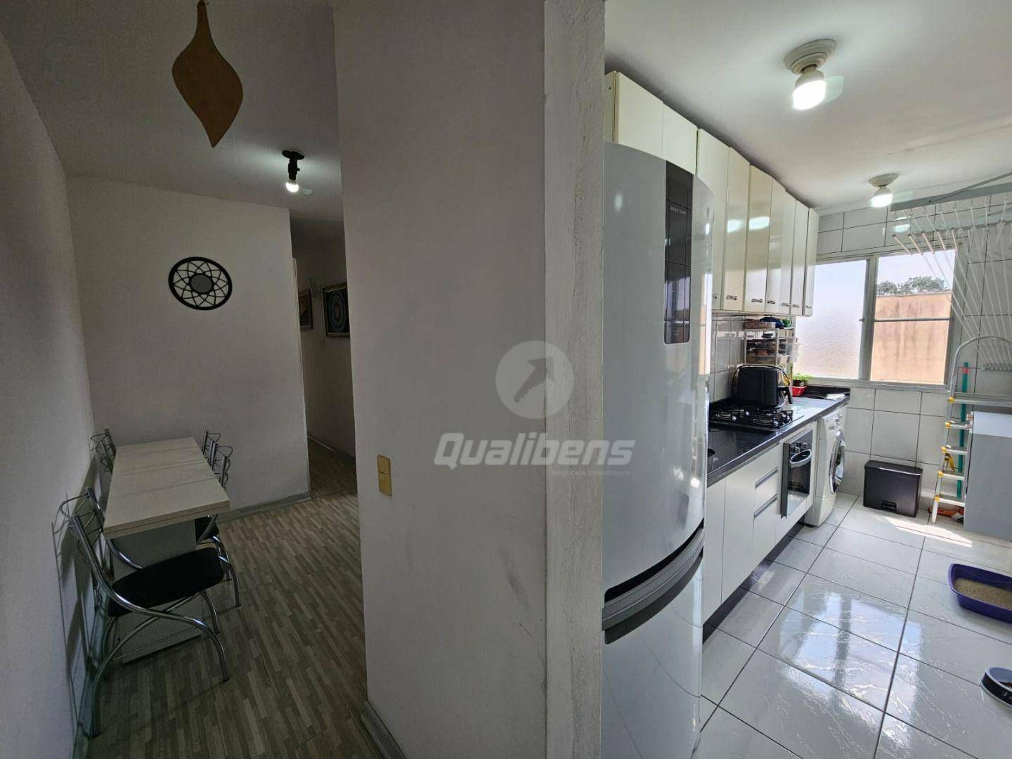 Apartamento à venda com 2 quartos, 50m² - Foto 3