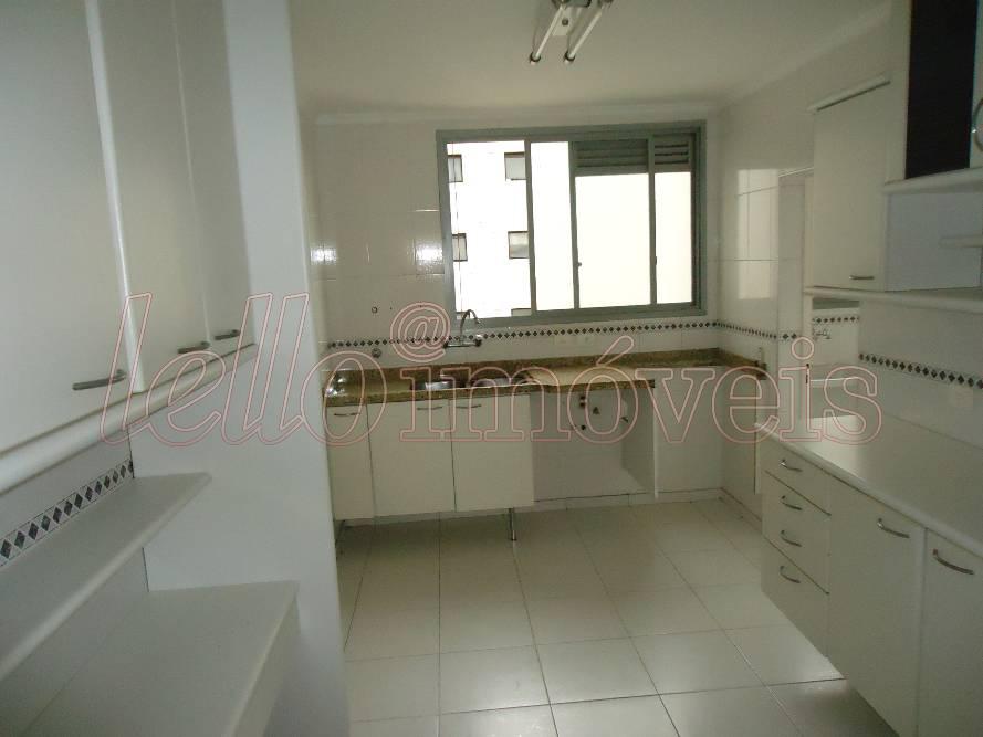 Apartamento para alugar com 3 quartos, 120m² - Foto 8