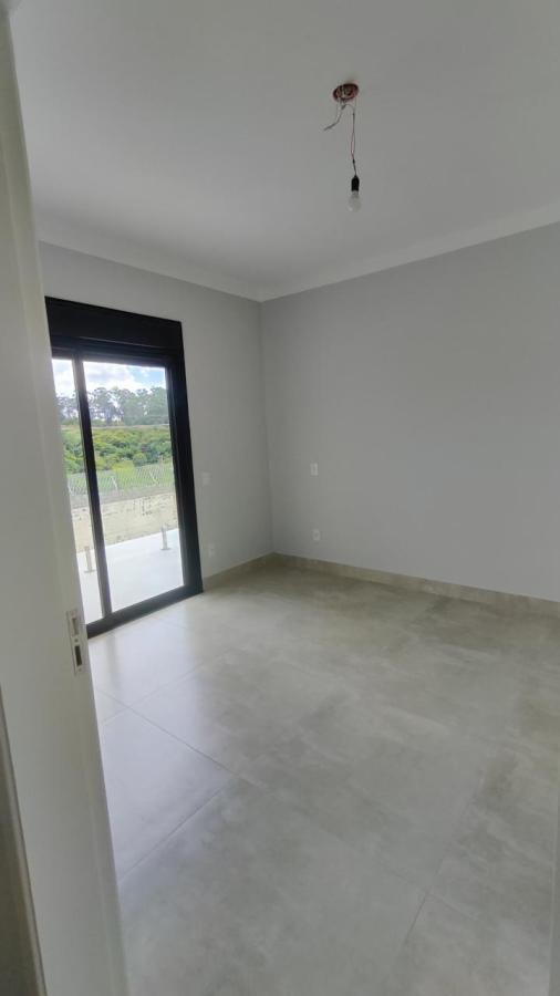 Casa de Condomínio à venda com 3 quartos, 240m² - Foto 21