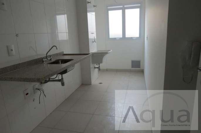 Apartamento à venda com 2 quartos, 67m² - Foto 19