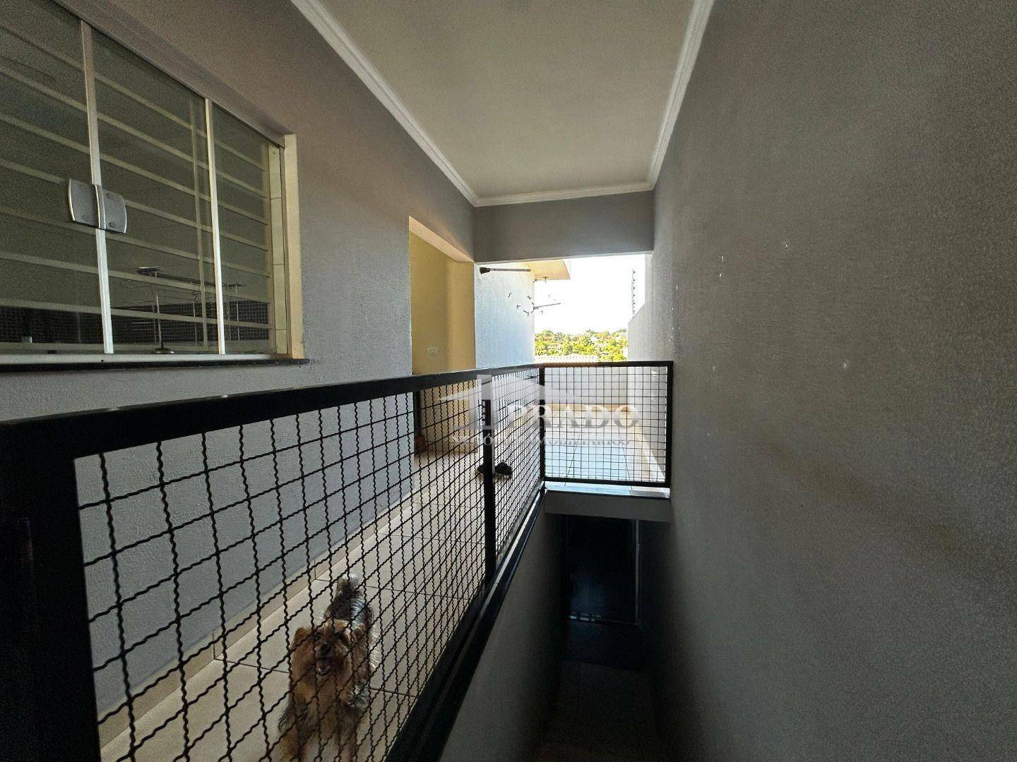 Casa à venda com 3 quartos, 214m² - Foto 21