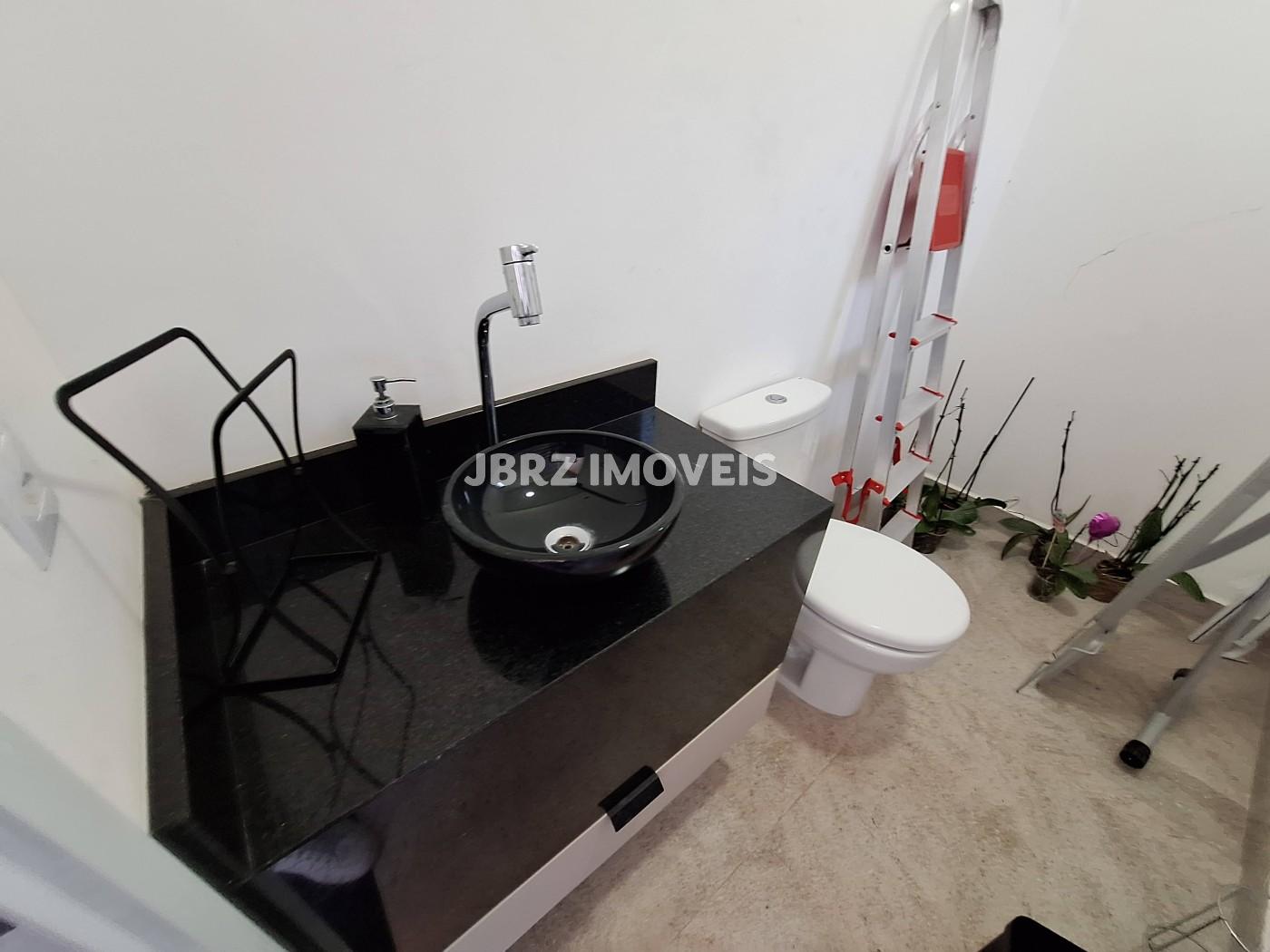 Casa à venda com 4 quartos, 305m² - Foto 42