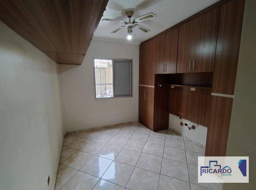 Apartamento à venda com 3 quartos, 70m² - Foto 16