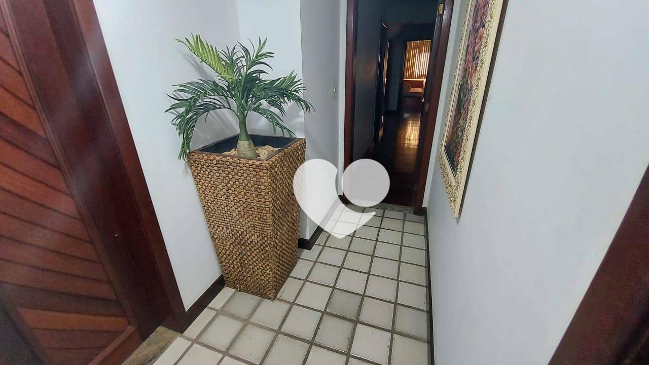 Apartamento à venda com 4 quartos, 230m² - Foto 11