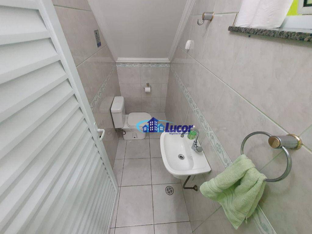 Sobrado à venda com 2 quartos, 300m² - Foto 3