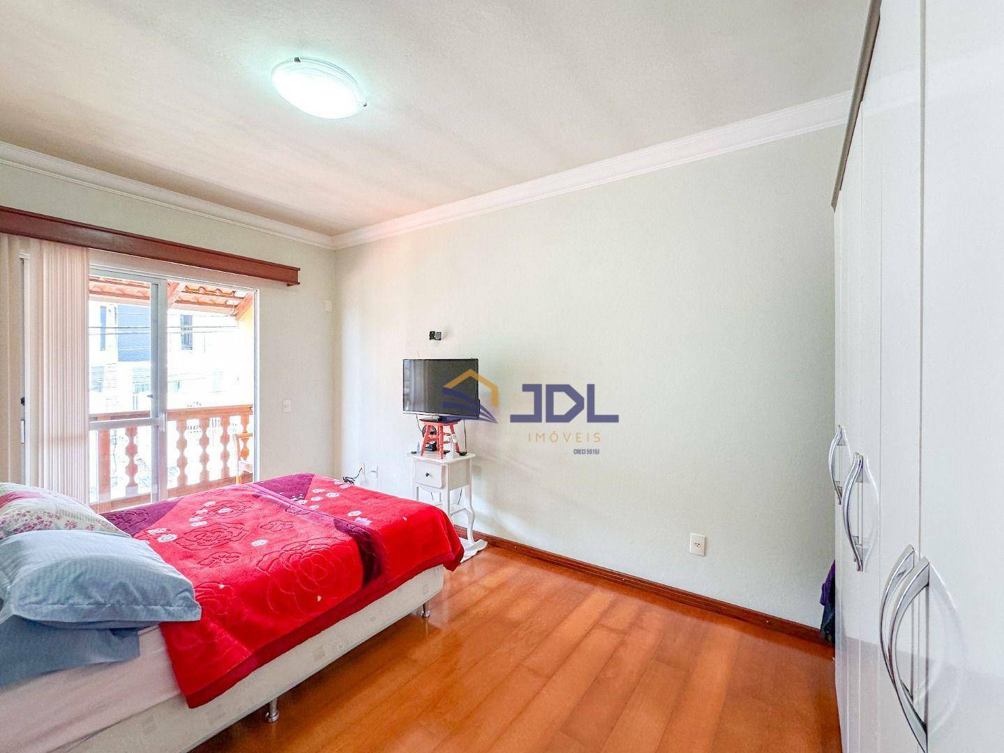 Casa à venda com 3 quartos, 116m² - Foto 13