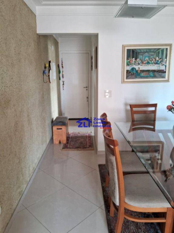 Apartamento à venda com 3 quartos, 84m² - Foto 57