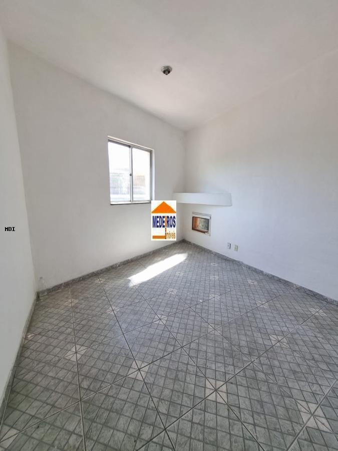 Casa para alugar com 2 quartos, 70m² - Foto 4