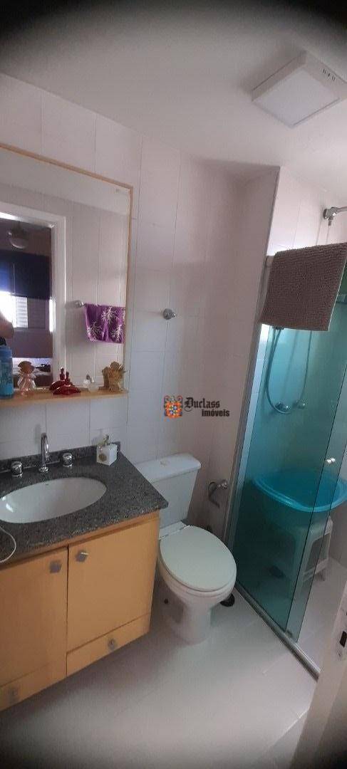 Apartamento à venda com 2 quartos, 55m² - Foto 17