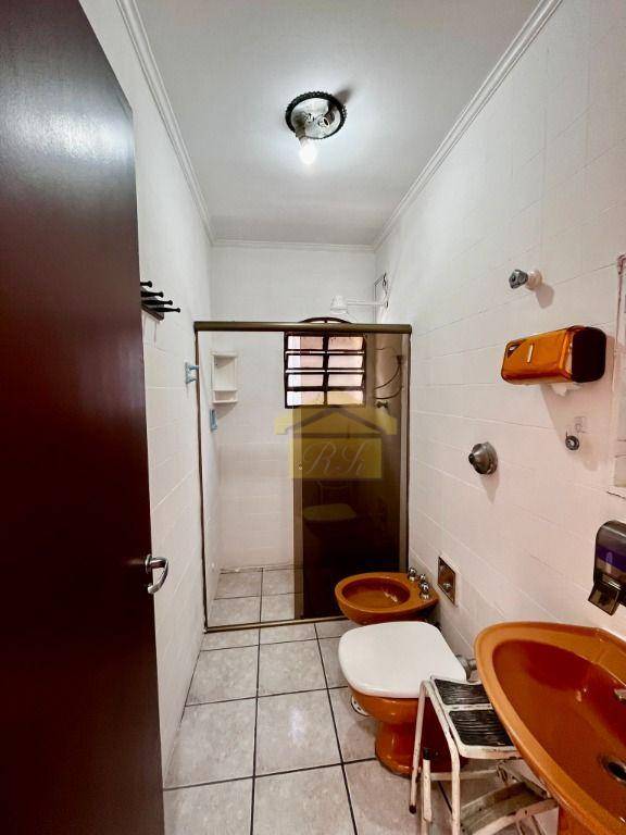 Sobrado à venda e aluguel com 4 quartos, 220m² - Foto 18