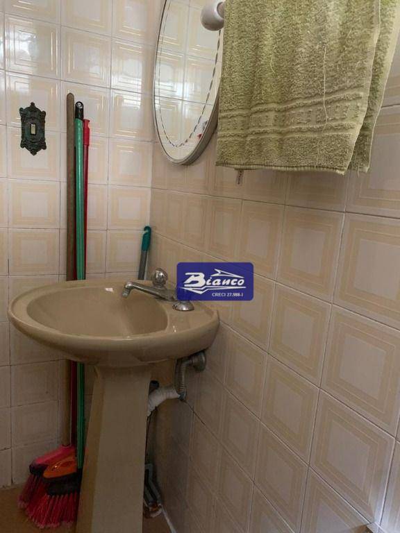 Sobrado à venda e aluguel com 5 quartos, 215m² - Foto 72