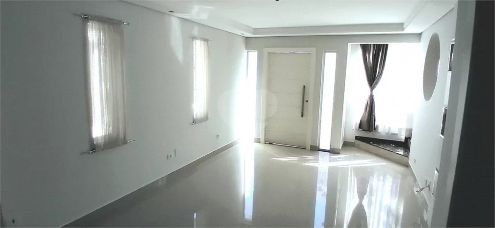 Casa de Condomínio à venda com 3 quartos, 240m² - Foto 5