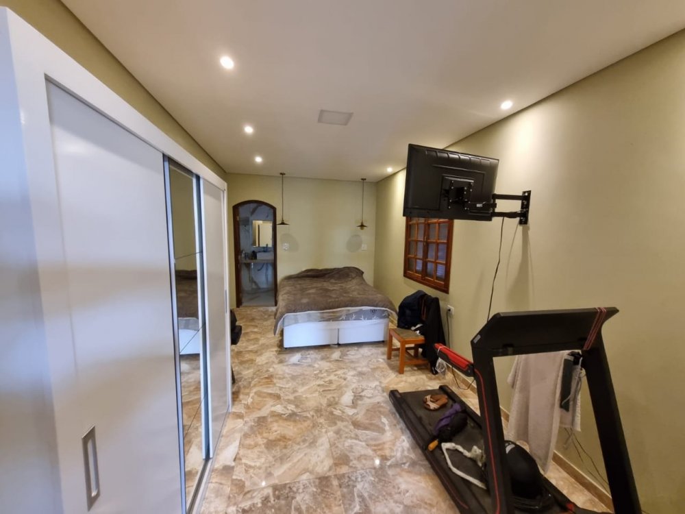 Sobrado à venda com 5 quartos, 254m² - Foto 13