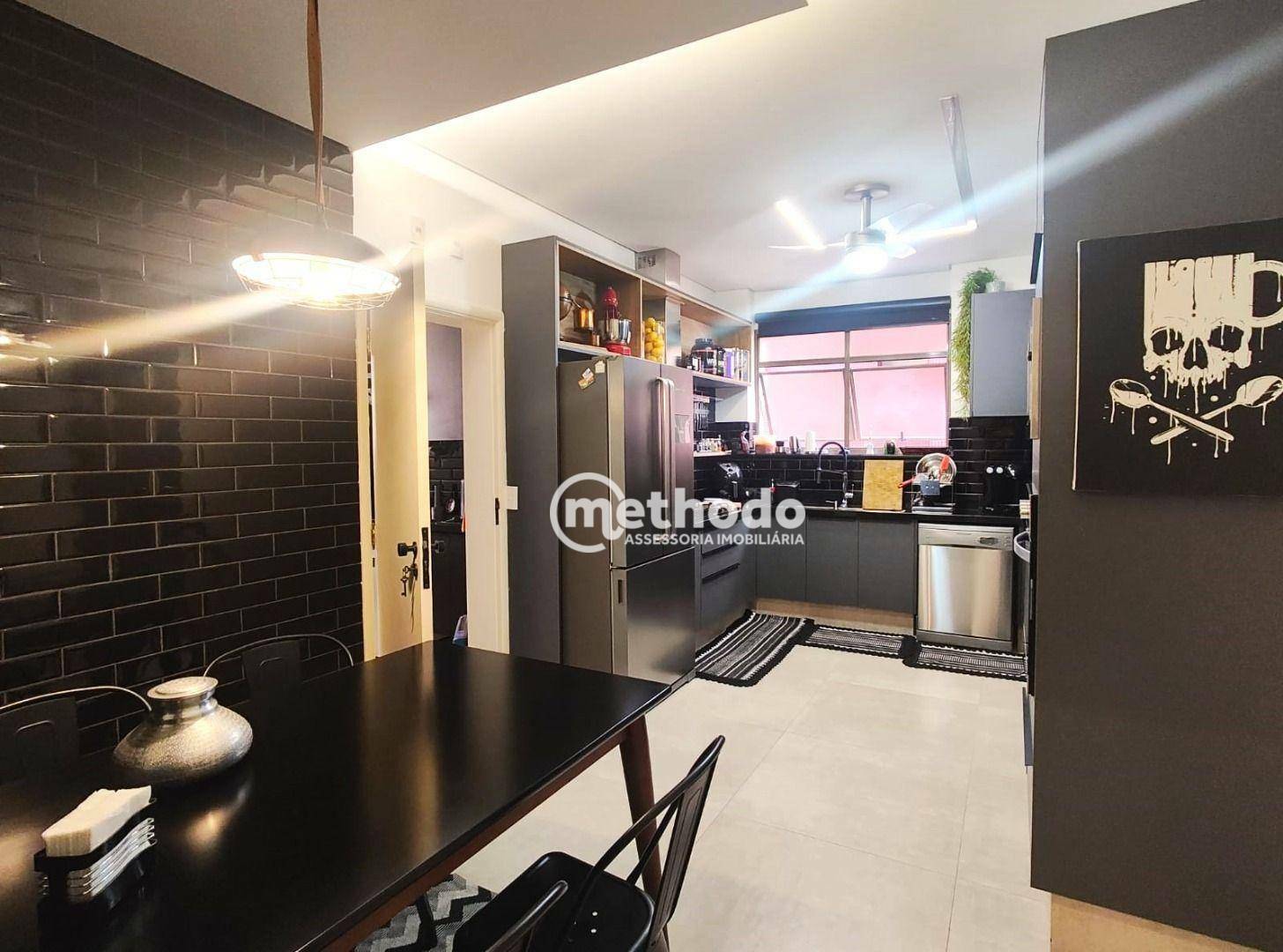 Apartamento para alugar com 4 quartos, 235m² - Foto 17