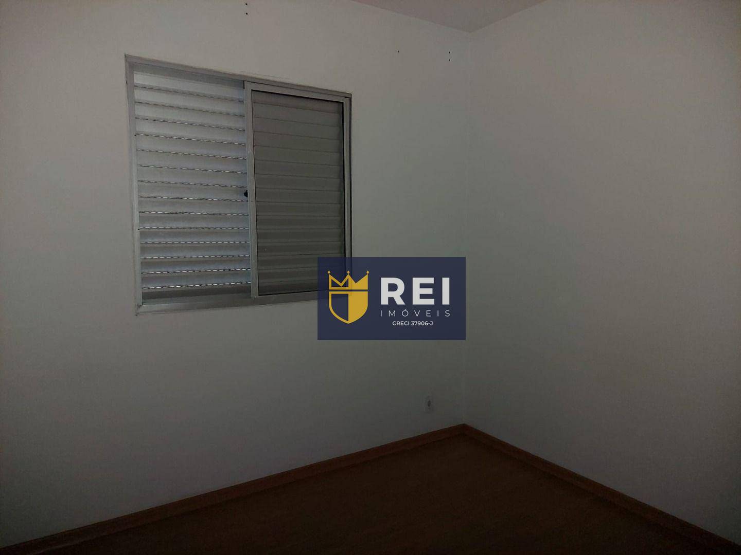 Apartamento à venda com 2 quartos, 50m² - Foto 12