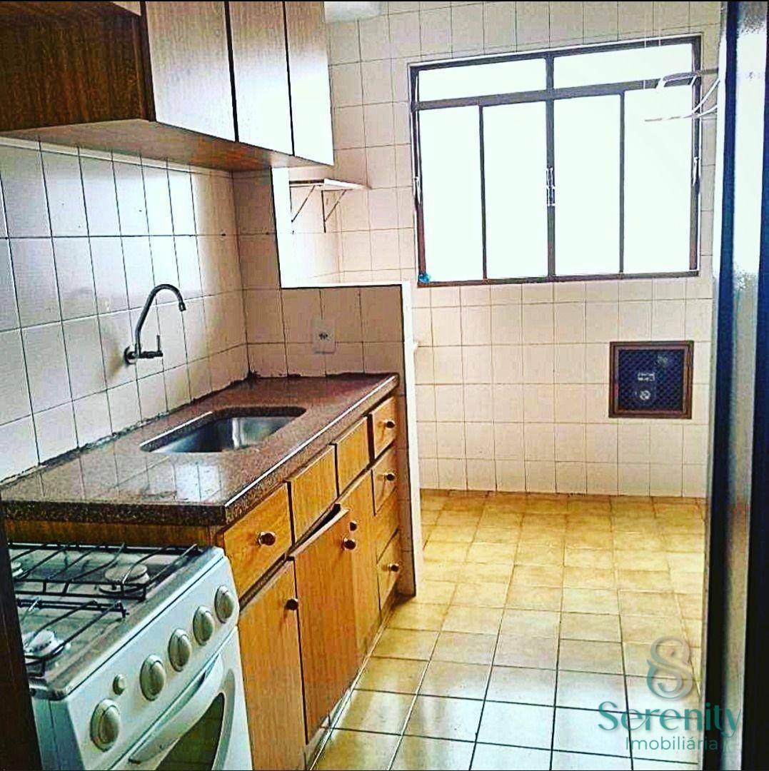 Apartamento à venda e aluguel com 2 quartos, 66m² - Foto 4