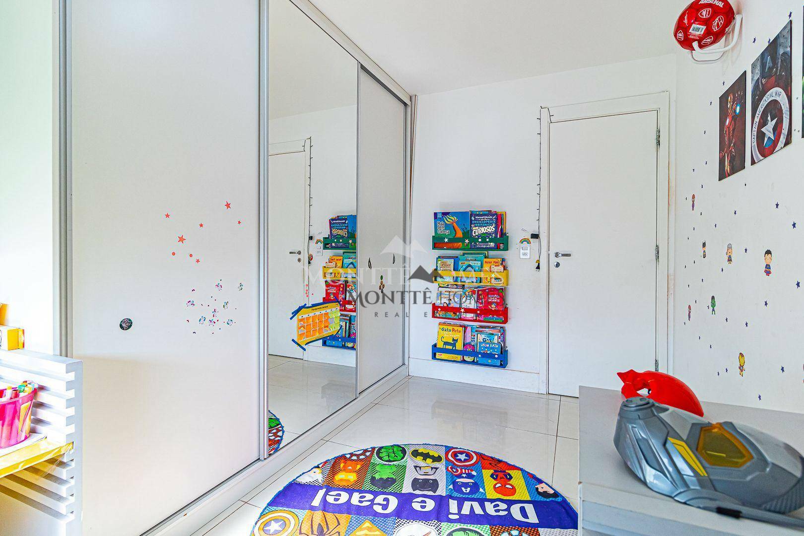 Apartamento à venda com 3 quartos, 155m² - Foto 12