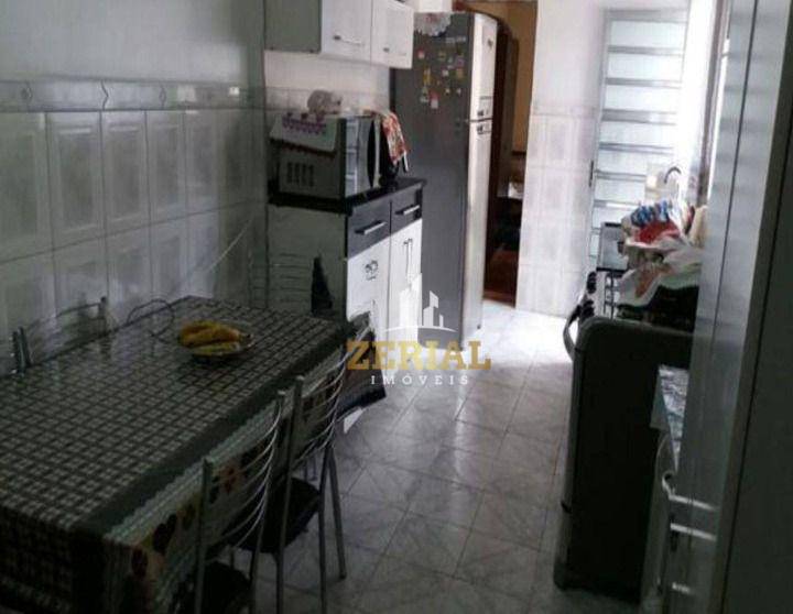 Sobrado à venda com 3 quartos, 130m² - Foto 4