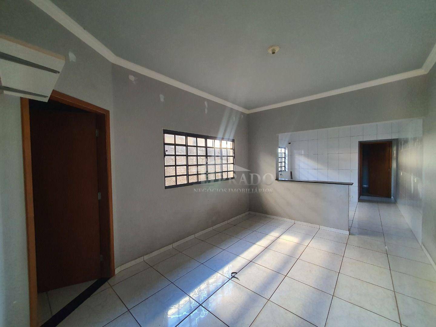 Casa à venda com 2 quartos, 69m² - Foto 5