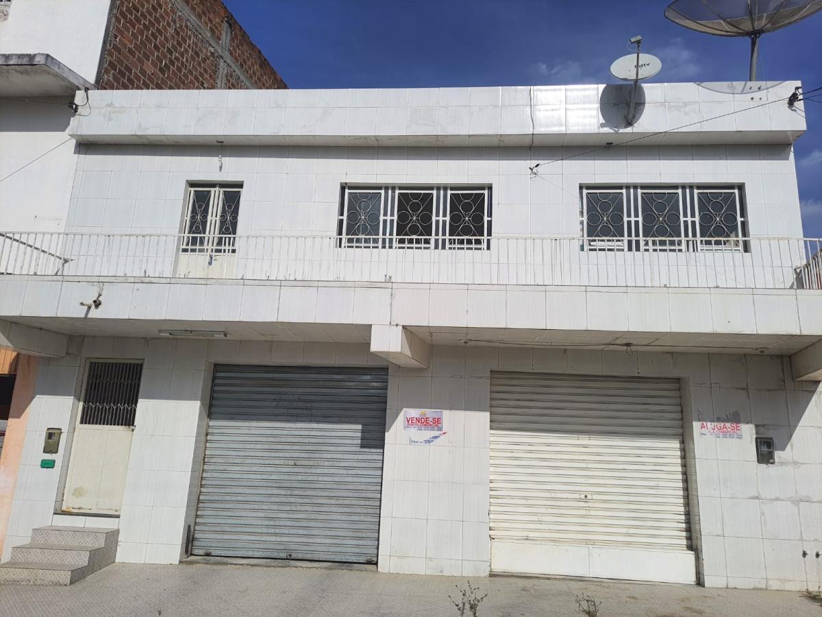 Prédio Inteiro à venda com 3 quartos, 400m² - Foto 1