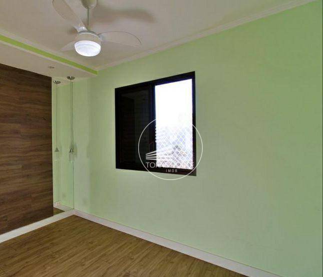 Apartamento à venda com 2 quartos, 64m² - Foto 23