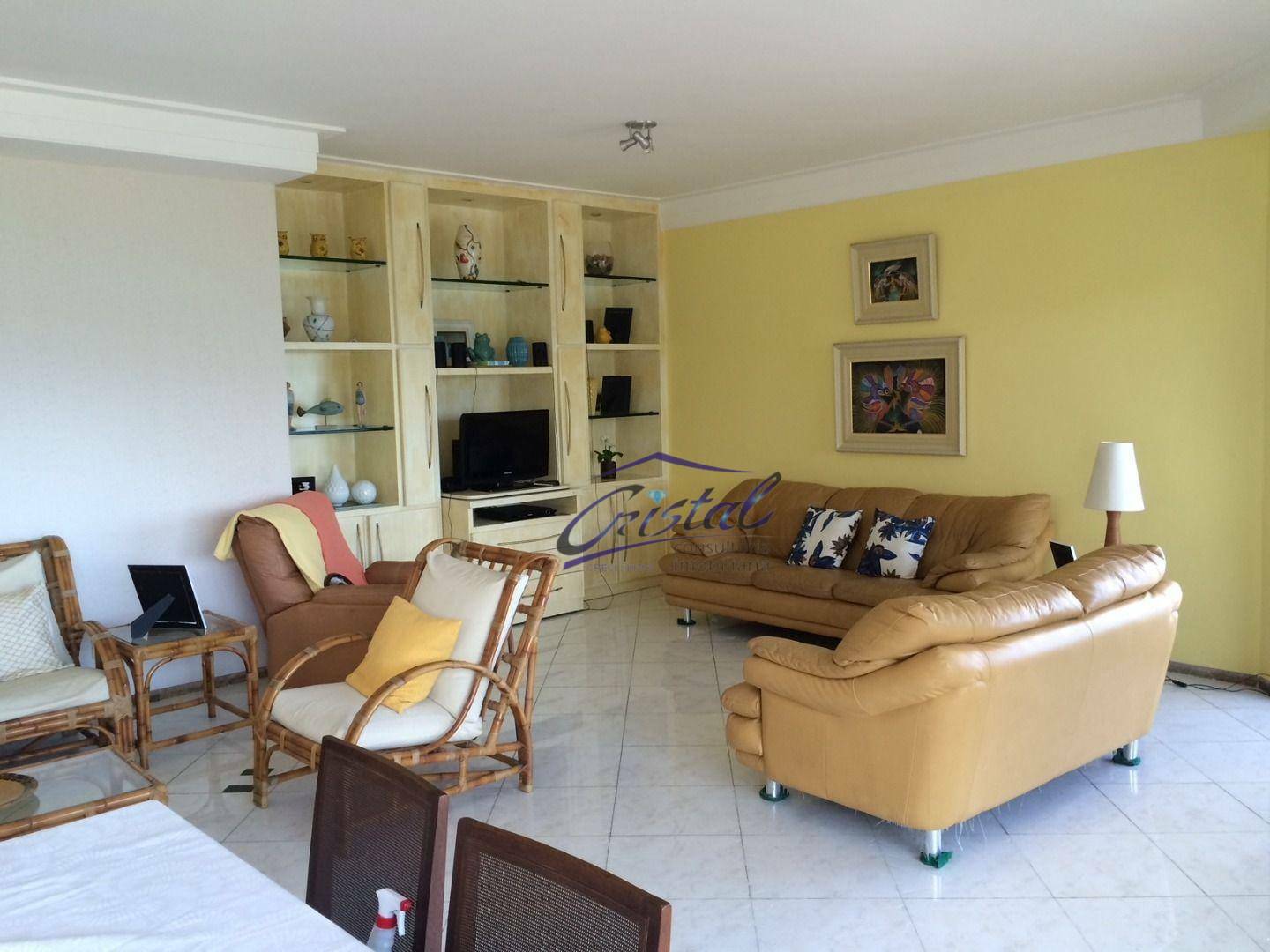 Apartamento à venda com 4 quartos, 251m² - Foto 2