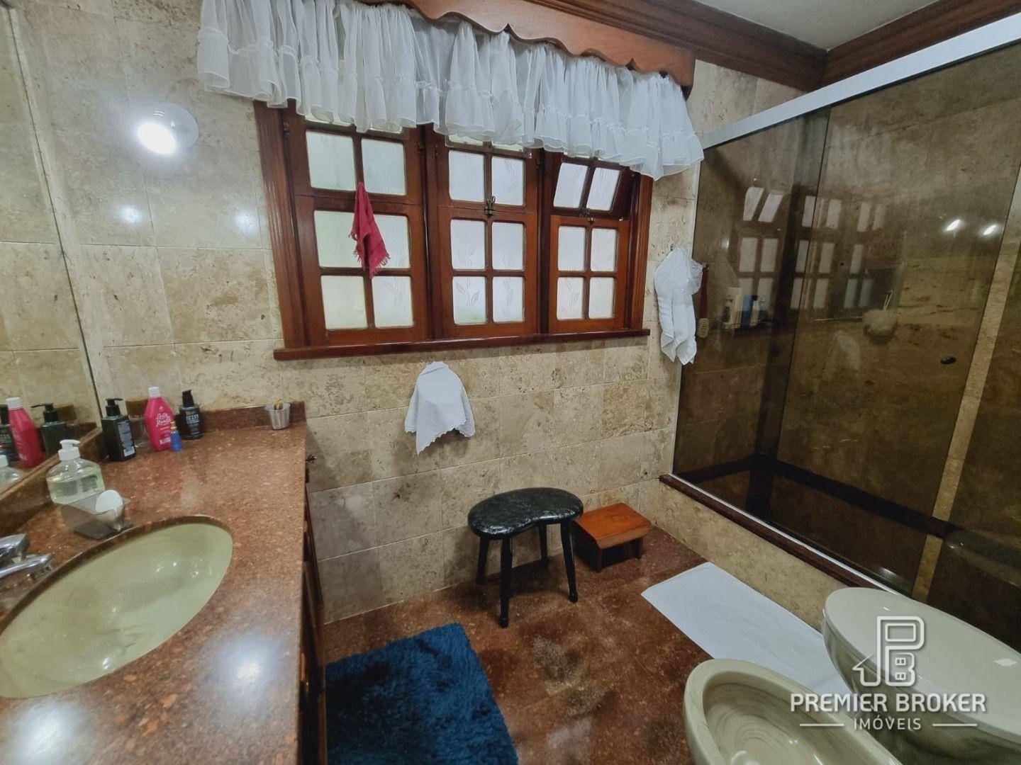 Casa à venda com 6 quartos, 700m² - Foto 22