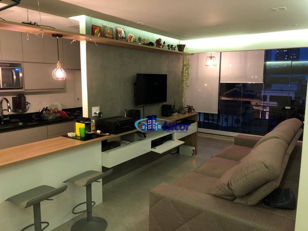 Apartamento à venda com 2 quartos, 60m² - Foto 17