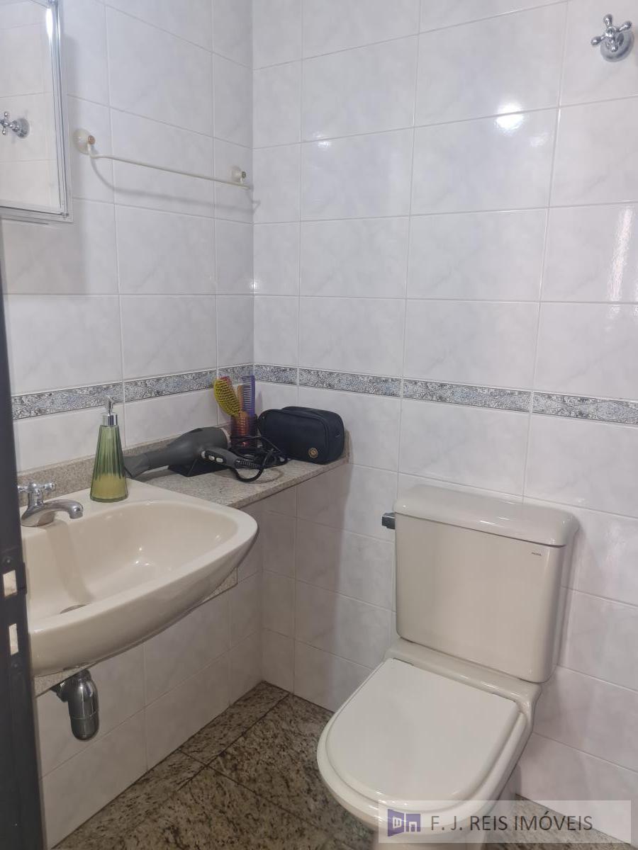 Apartamento à venda com 3 quartos, 87m² - Foto 12