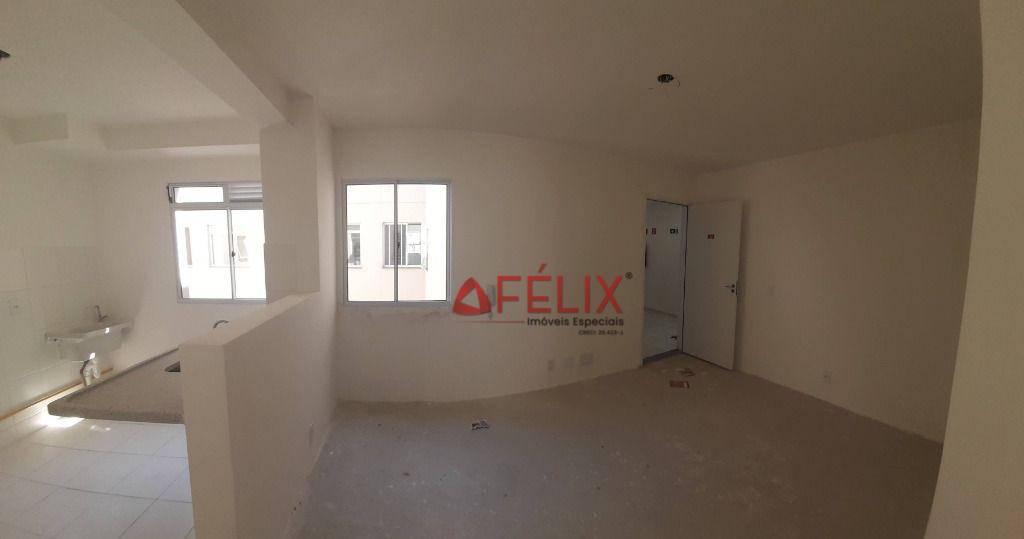 Apartamento à venda com 2 quartos, 42m² - Foto 2