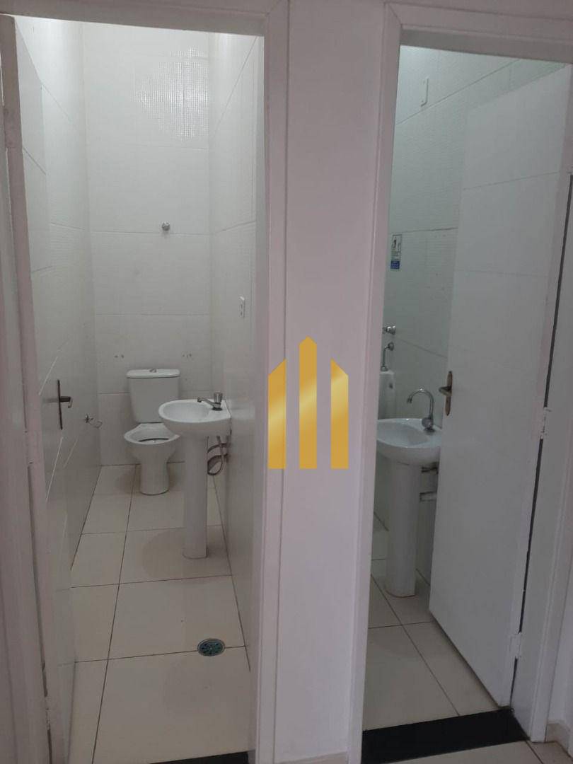 Sobrado para alugar com 6 quartos, 250m² - Foto 14