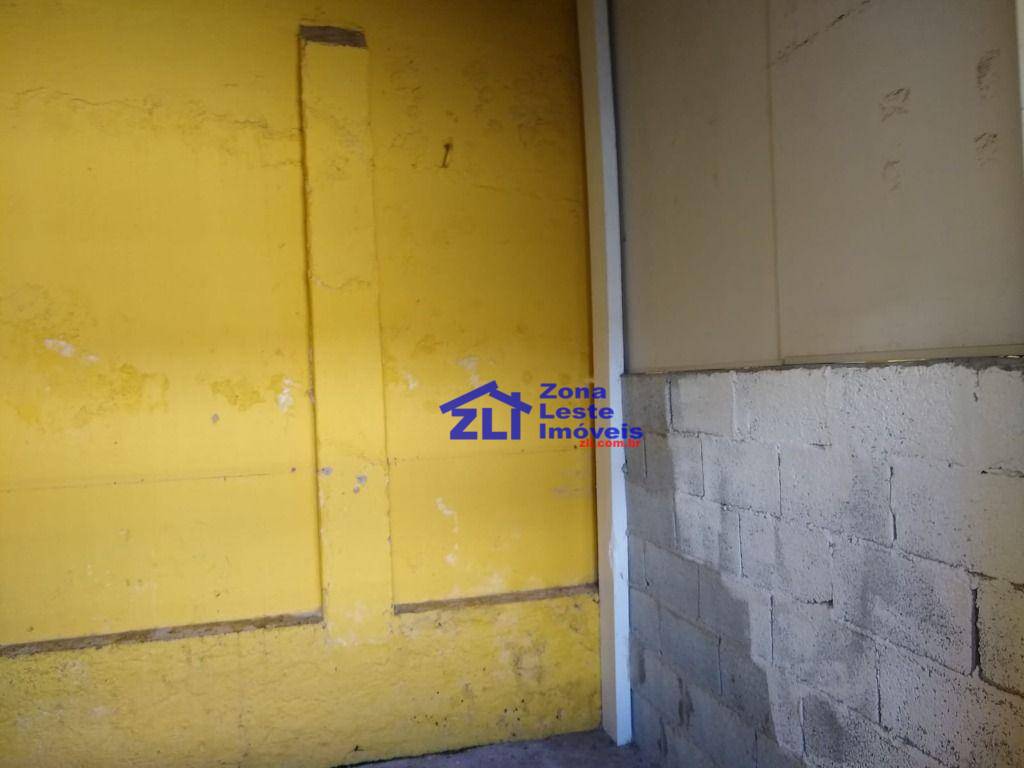 Sobrado à venda e aluguel com 3 quartos, 187m² - Foto 33