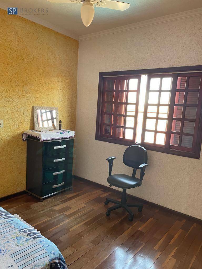 Sobrado à venda com 3 quartos, 196m² - Foto 9