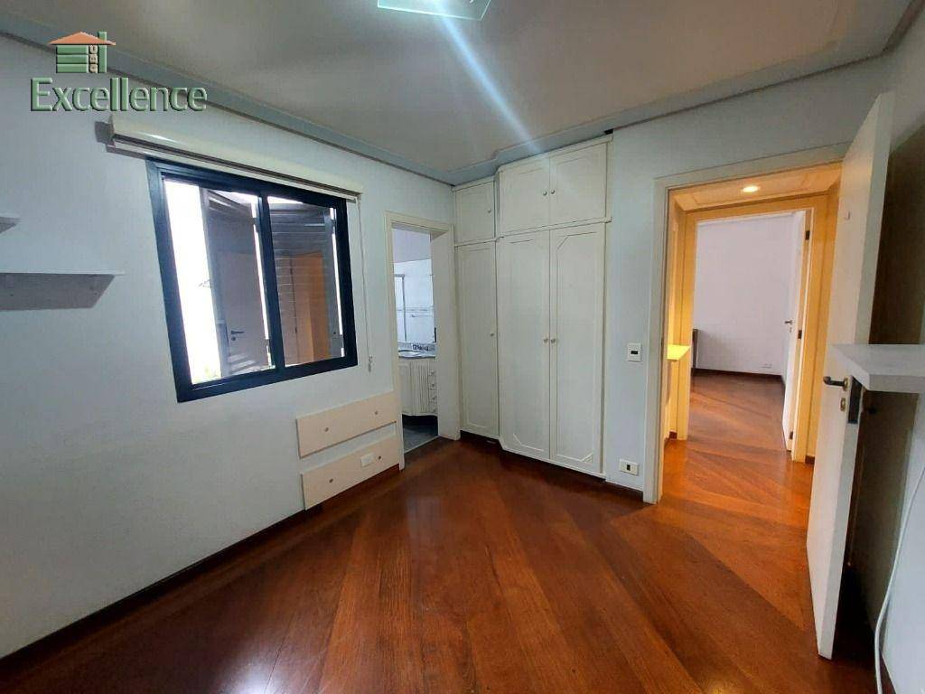 Apartamento à venda com 3 quartos, 165m² - Foto 20