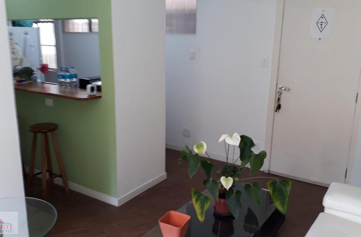 Apartamento à venda com 2 quartos, 45m² - Foto 5