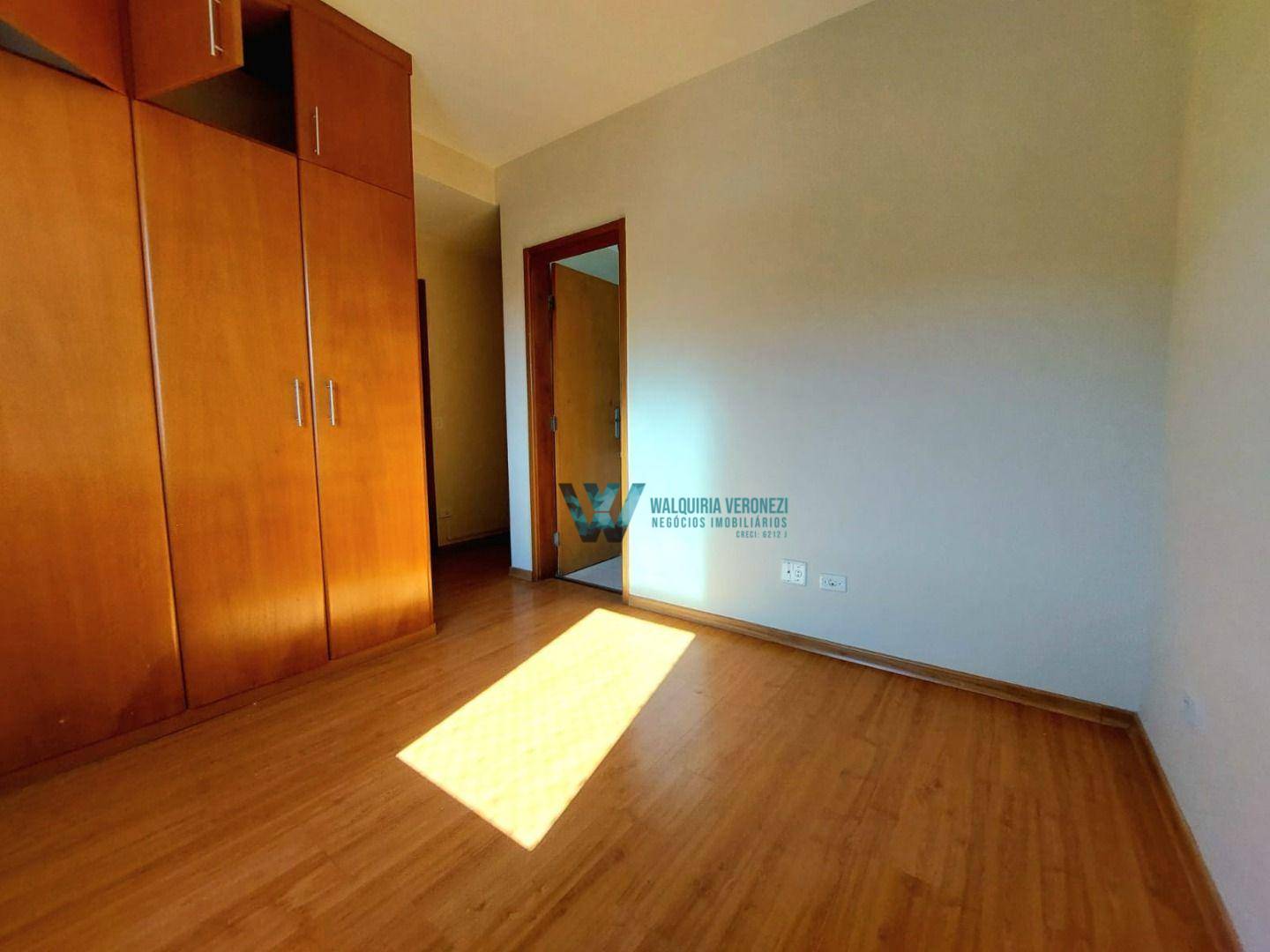 Apartamento à venda com 3 quartos, 90m² - Foto 8