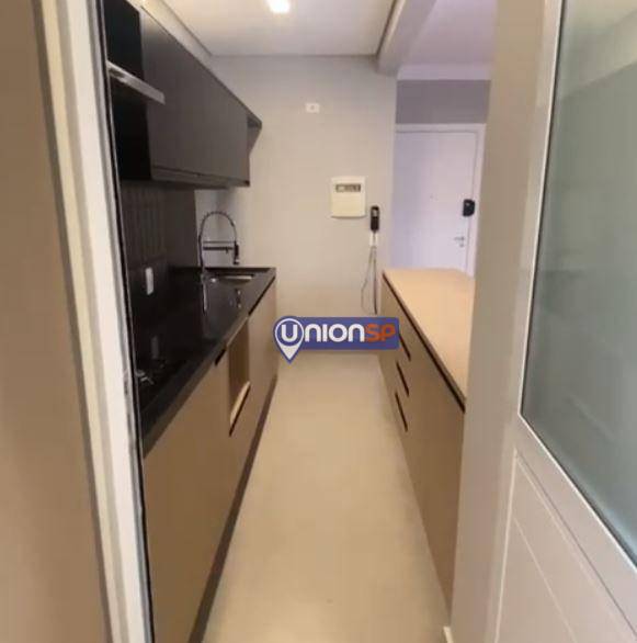 Apartamento à venda com 1 quarto, 77m² - Foto 12