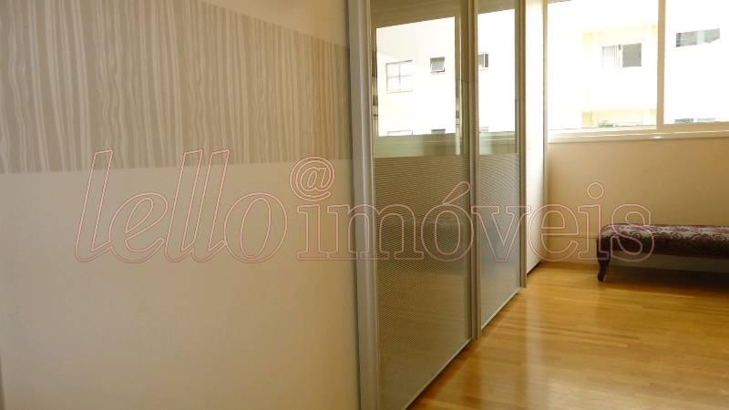 Apartamento para alugar com 2 quartos, 220m² - Foto 19