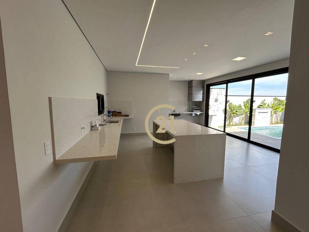 Casa de Condomínio à venda com 3 quartos, 191m² - Foto 5