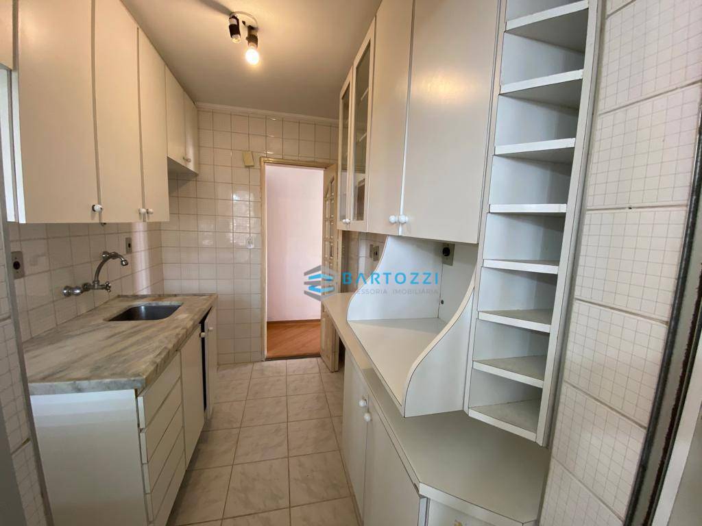 Apartamento para alugar com 2 quartos, 51m² - Foto 11