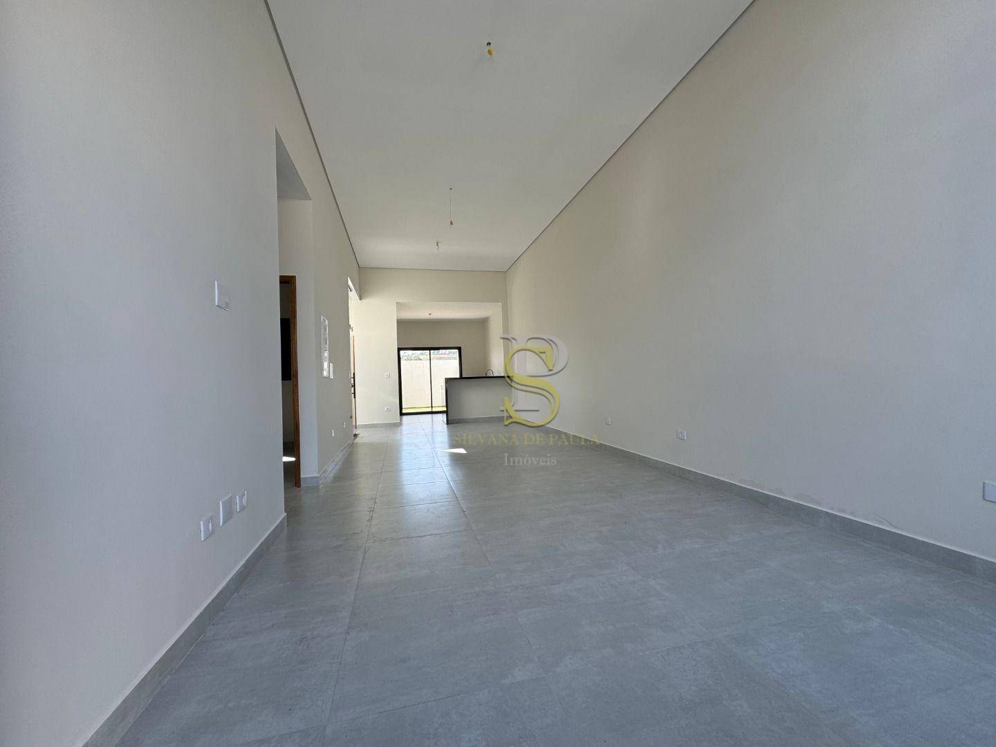 Casa à venda com 3 quartos, 108m² - Foto 8