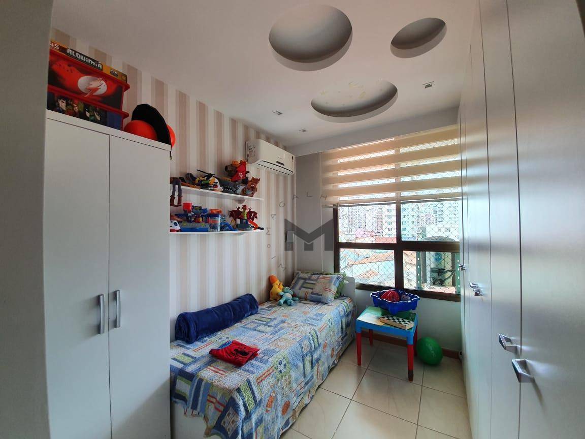 Apartamento à venda com 2 quartos, 75m² - Foto 13