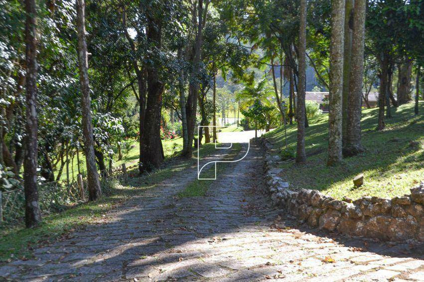 Sítio à venda com 14 quartos, 1800m² - Foto 37
