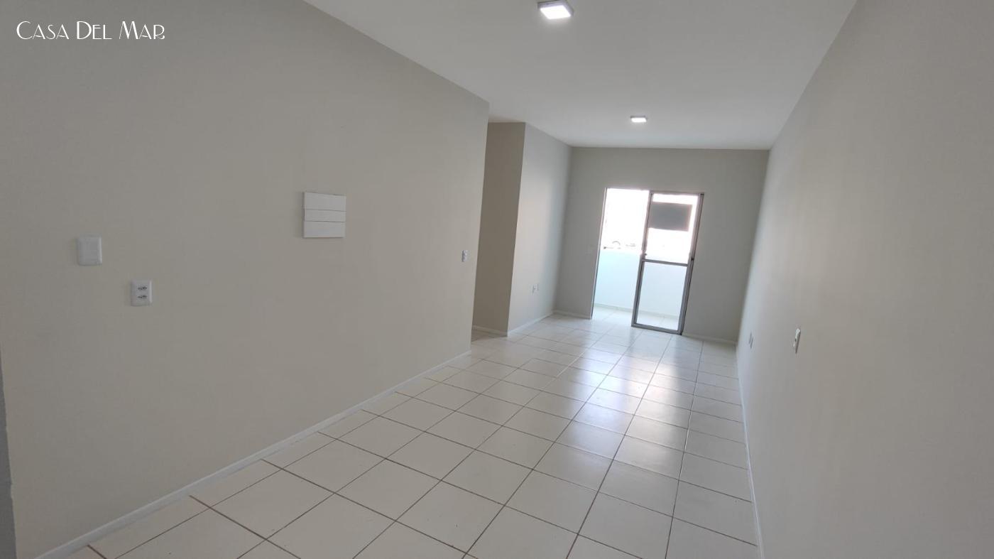 Apartamento à venda com 2 quartos, 62m² - Foto 8