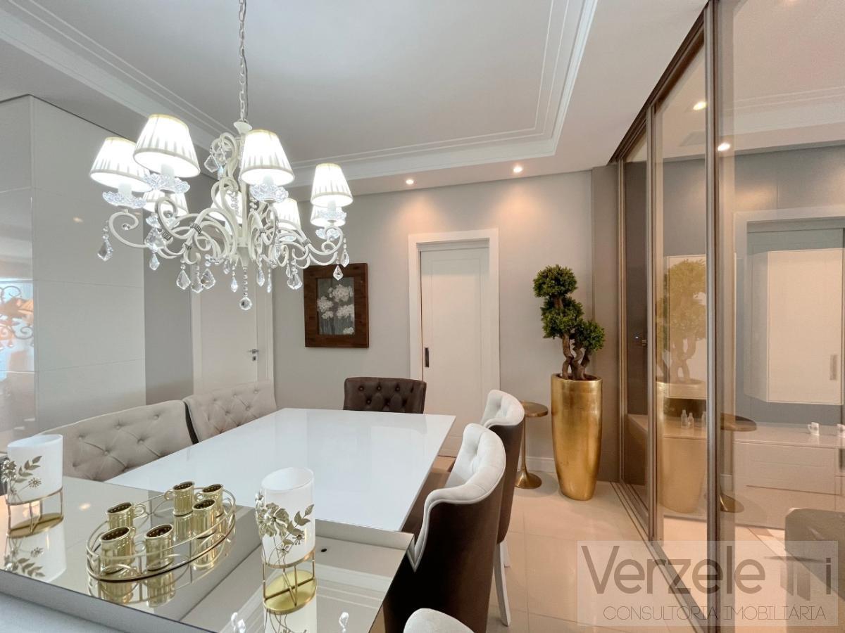 Apartamento à venda com 3 quartos, 144m² - Foto 9