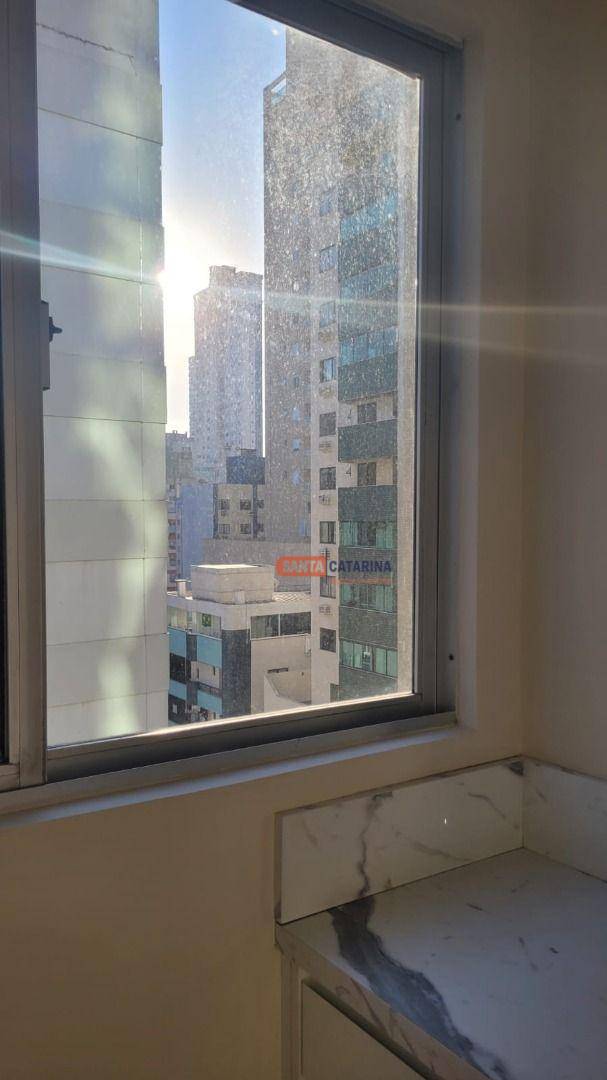 Apartamento à venda com 3 quartos, 100m² - Foto 13