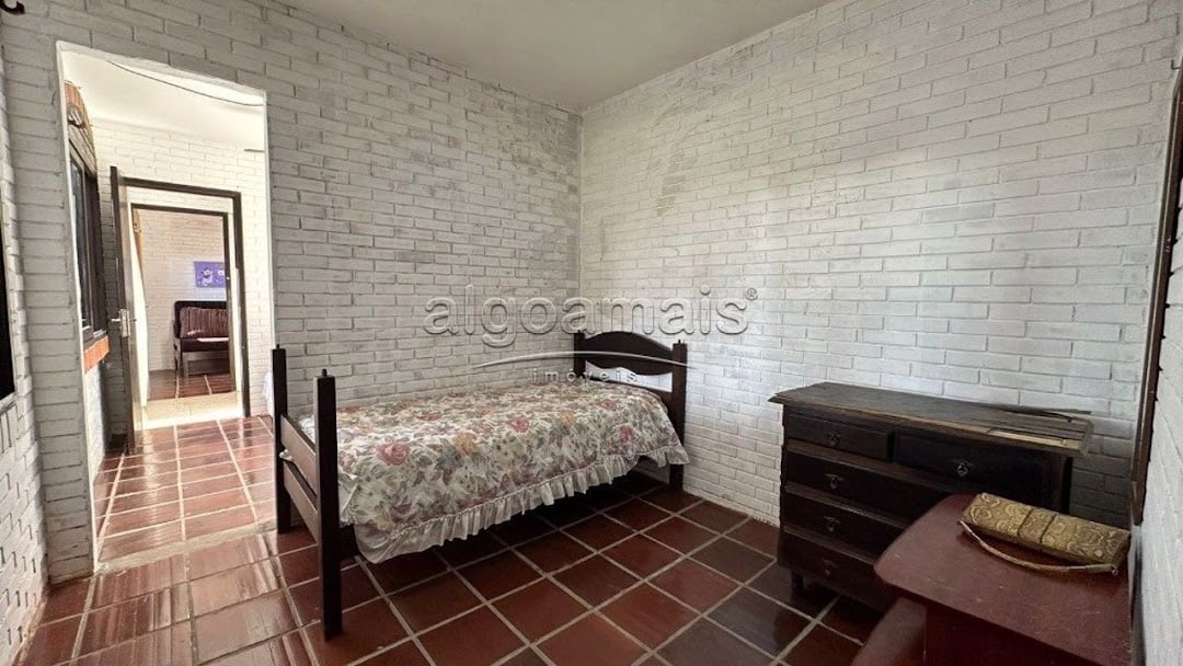 Casa à venda com 3 quartos, 198m² - Foto 15