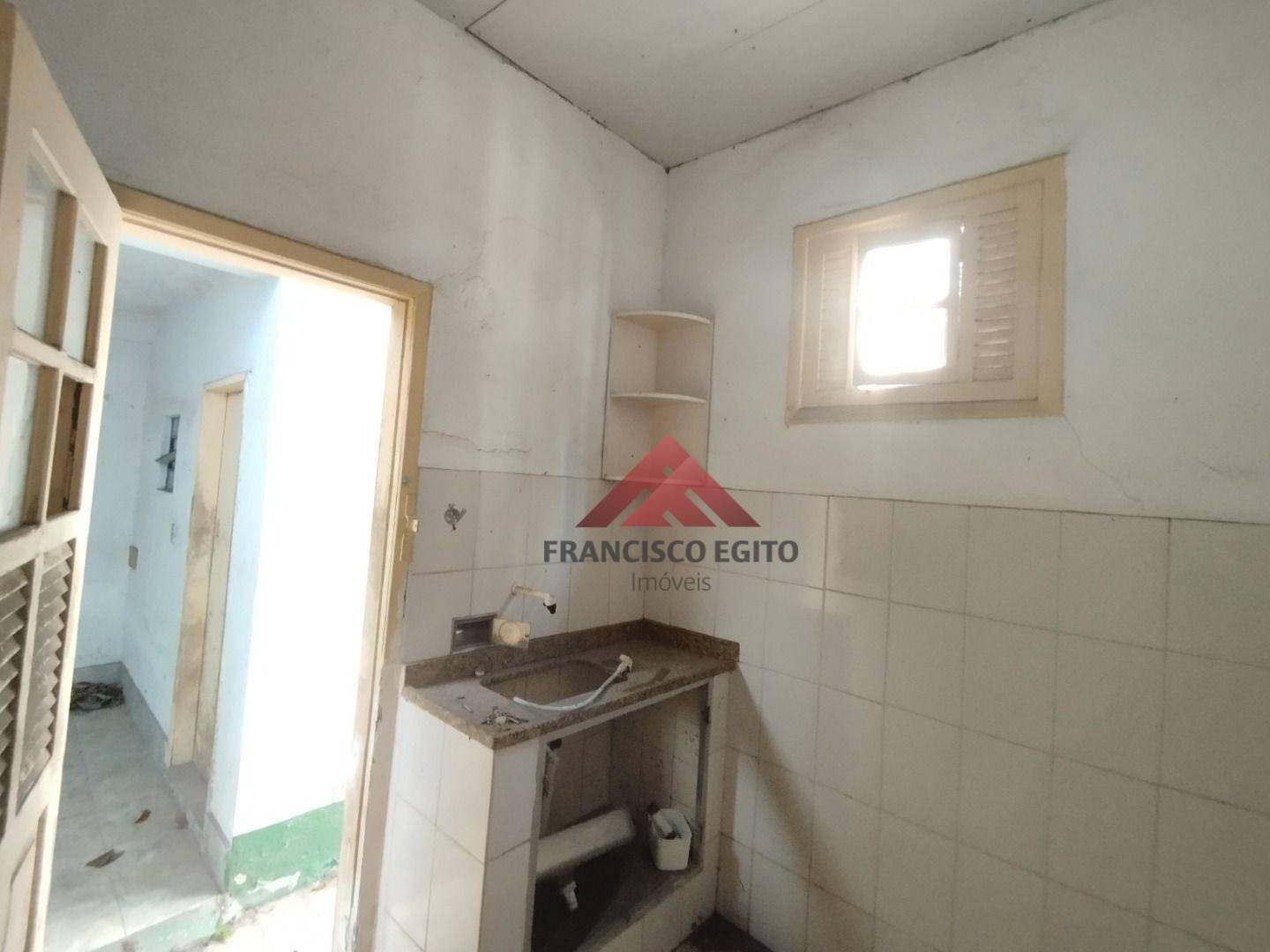 Casa à venda com 3 quartos, 129m² - Foto 16