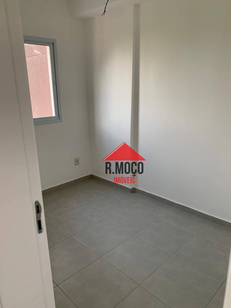 Apartamento à venda com 2 quartos, 27m² - Foto 11