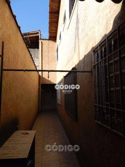 Sobrado à venda com 5 quartos, 175m² - Foto 4